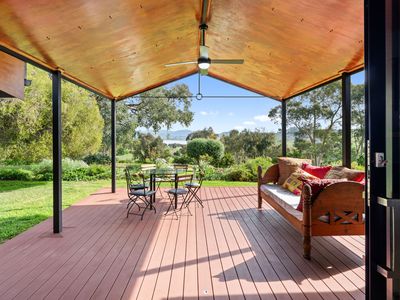 1511 Lake Road, Bethanga
