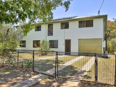 52 CRANE STREET, Longreach