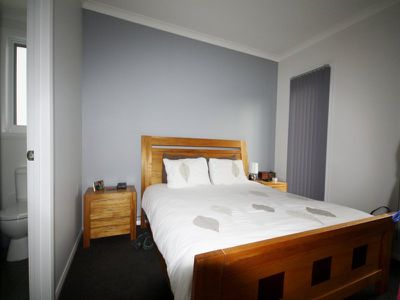 2 / 99 Old Bass Highway, Wynyard