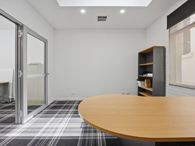 Rear Office / 89 Esplanade, Launceston