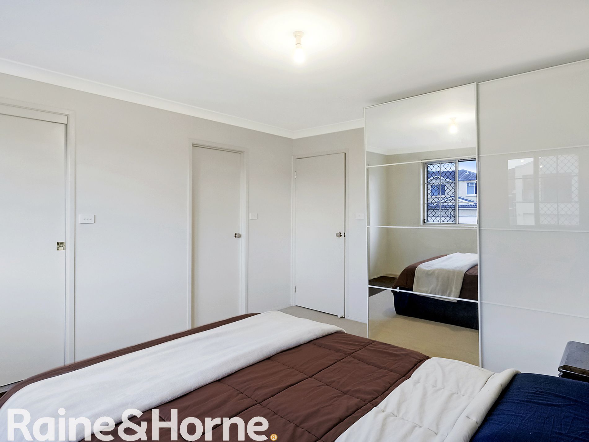 7 Cherrywood Street, Glenwood