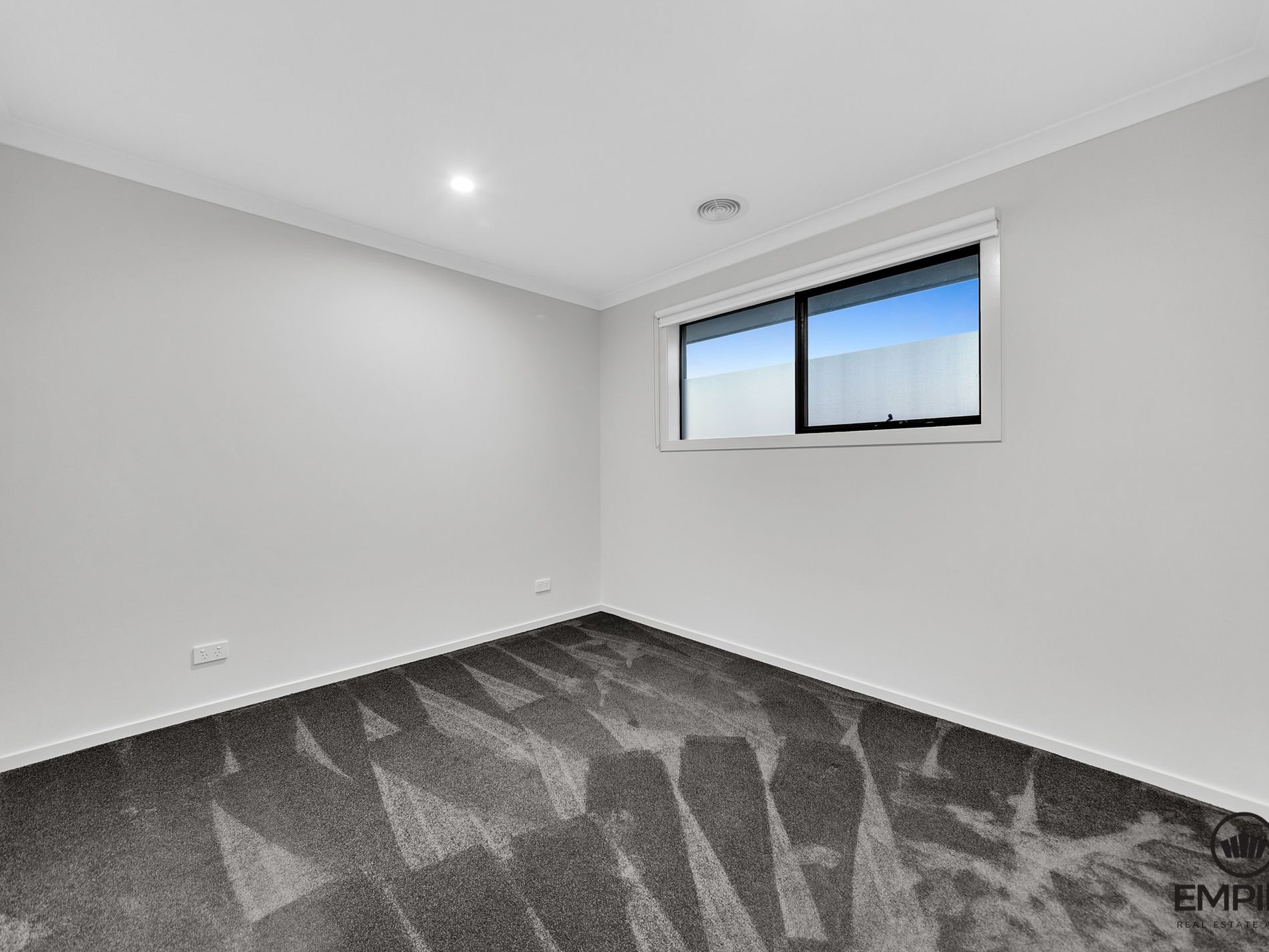 6 Nocturne Avenue, Clyde