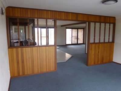 17a McKenzie Avenue, Mount Warrigal