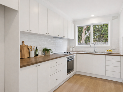 3 / 16 Campbell Grove, Mornington