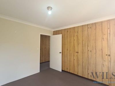 2 / 30 Curd Street, Holland Park