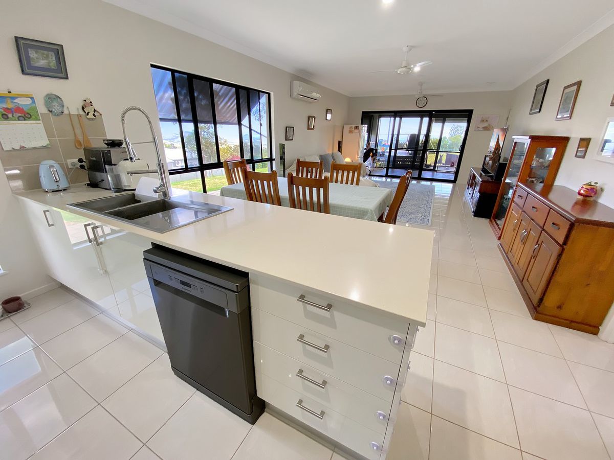 93 Rankine Drive, Tolga