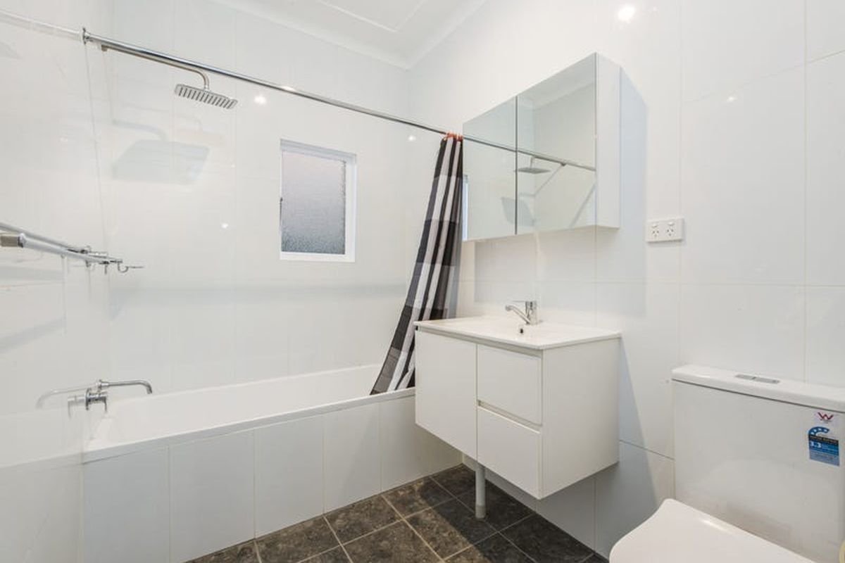 11 Henry Parry Drive, East Gosford