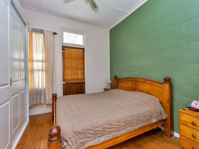 26 Darling Street East, Sadliers Crossing