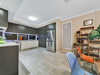 83 Feathertail Place, Wakerley