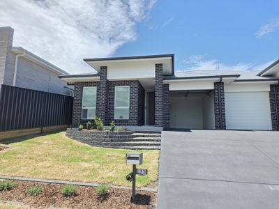 1 / 23 Camelia Street, Gillieston Heights