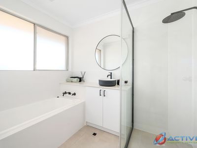 9 Lachlan Road, Thornlie