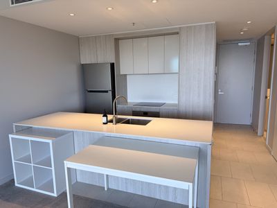 1214 / 161 Emu Bank, Belconnen