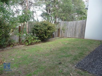 1 / 67 Dennis Road, Springwood