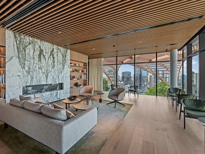 603 / 66 Hope Street, South Brisbane