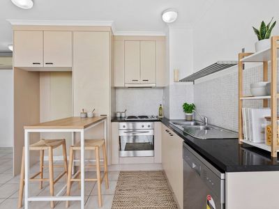 6 / 89a Bay Terrace, Wynnum