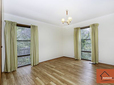 9 MCKEAHNIE STREET, Weetangera
