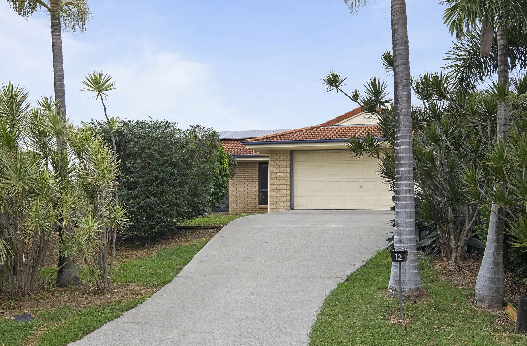 12 Warrigal Court, Redbank Plains Oxbridge Global Real Estate, Finance & Projects