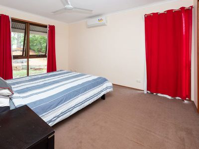 18 Min Min Court, Durack