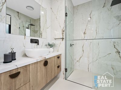 13 Drummond Drive, Berwick