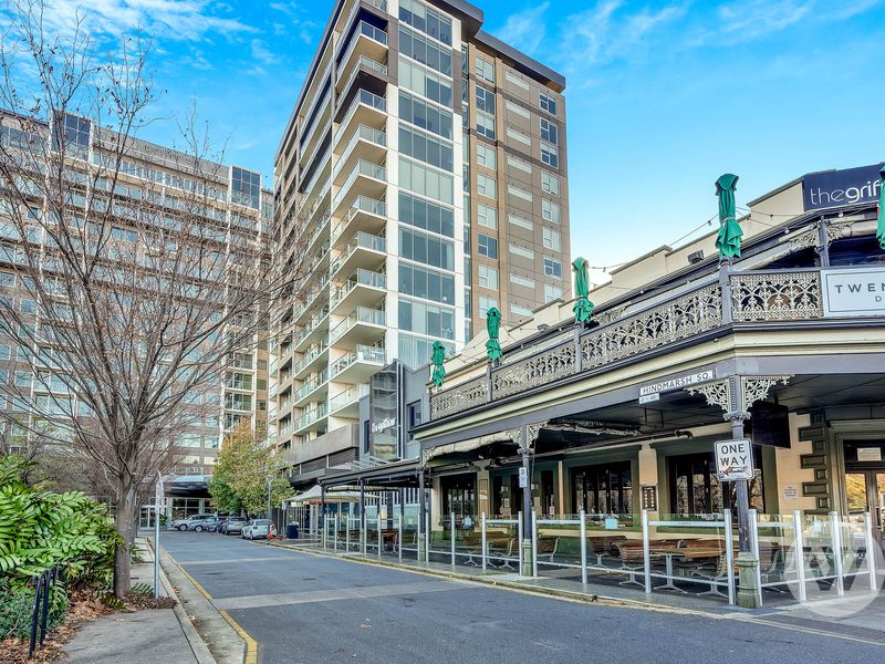 706 / 20 Hindmarsh Square, Adelaide