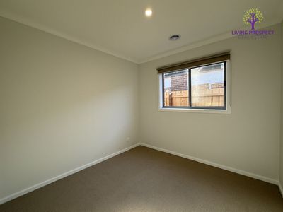 48 Hedge Street, Armstrong Creek