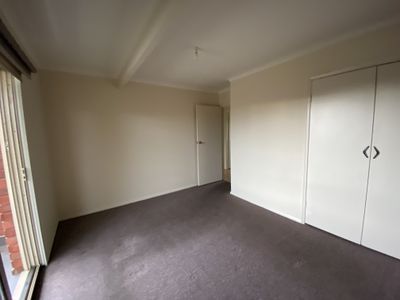 8 / 102 Synnot Street, Werribee