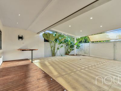 10 / 10 Grassland Crescent, Leanyer