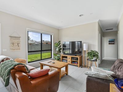 2 DRAGONFLY DRIVE, Seymour