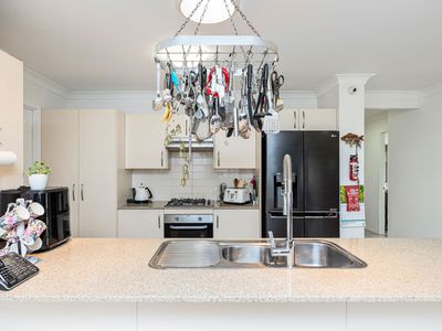8 Kennedy Court, Urraween