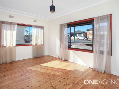 74 Weringa Avenue, Lake Heights