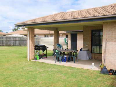17 Oasis Drive, Kingaroy