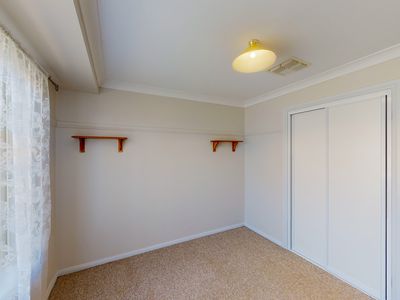 2 Furlong Street, Dubbo