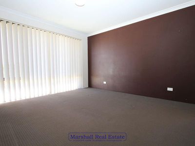 4 Strowan Pass, Carramar