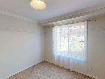 2 Furlong Street, Dubbo