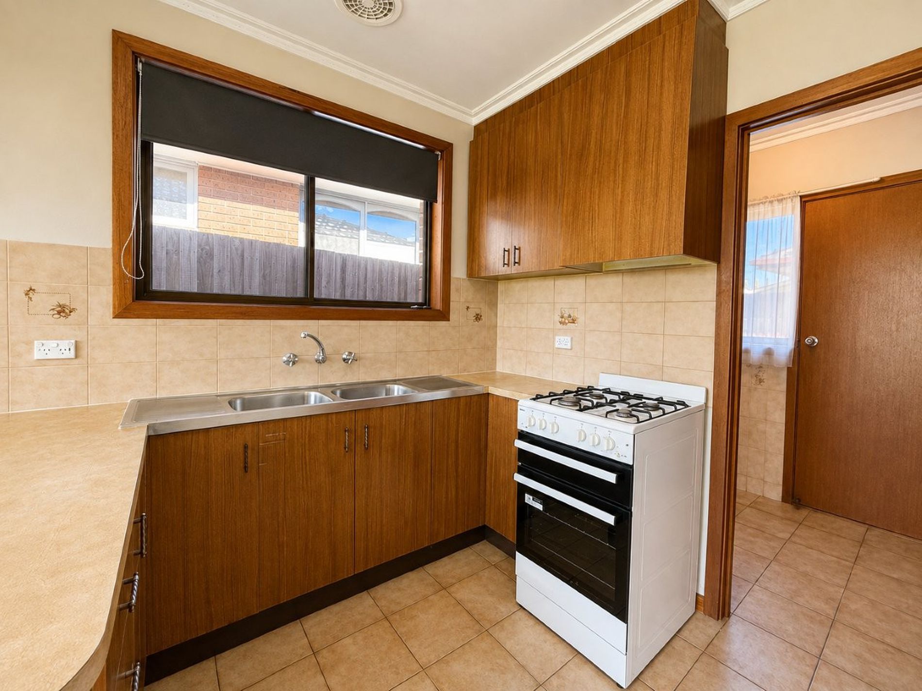 1 / 59 Duncans Road, Werribee
