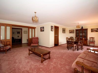 73 Lorimer Street, Llanarth