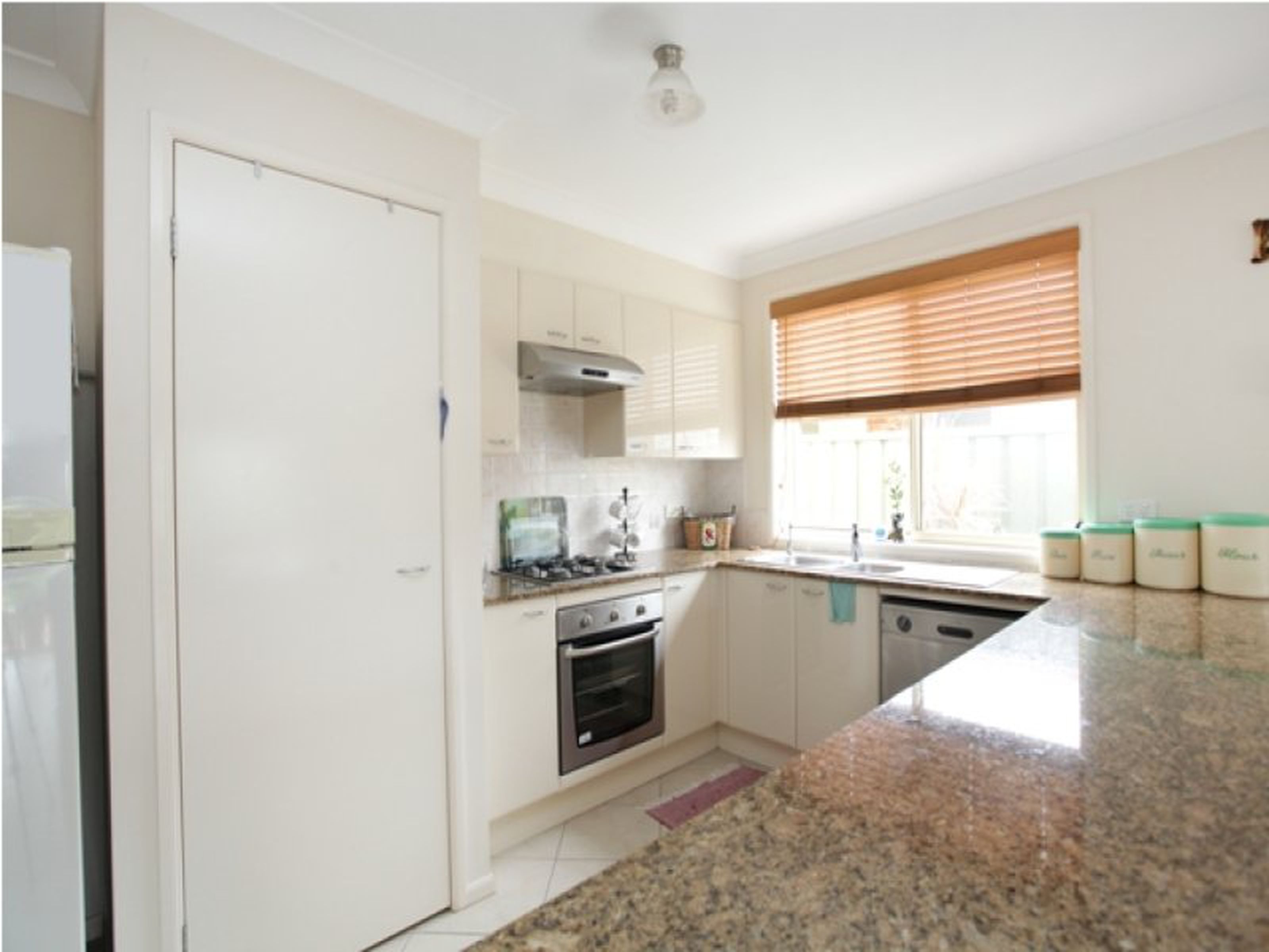 21A Winna Place, GLENMORE PARK