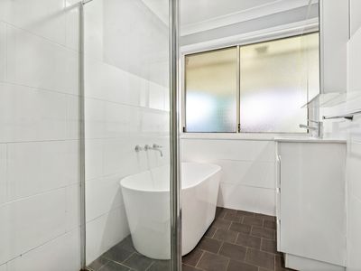 27 Exmouth Road, Kanahooka