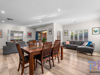 34 Daniel Drive, Golden Square