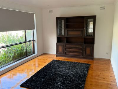 90 Main Road East, St Albans