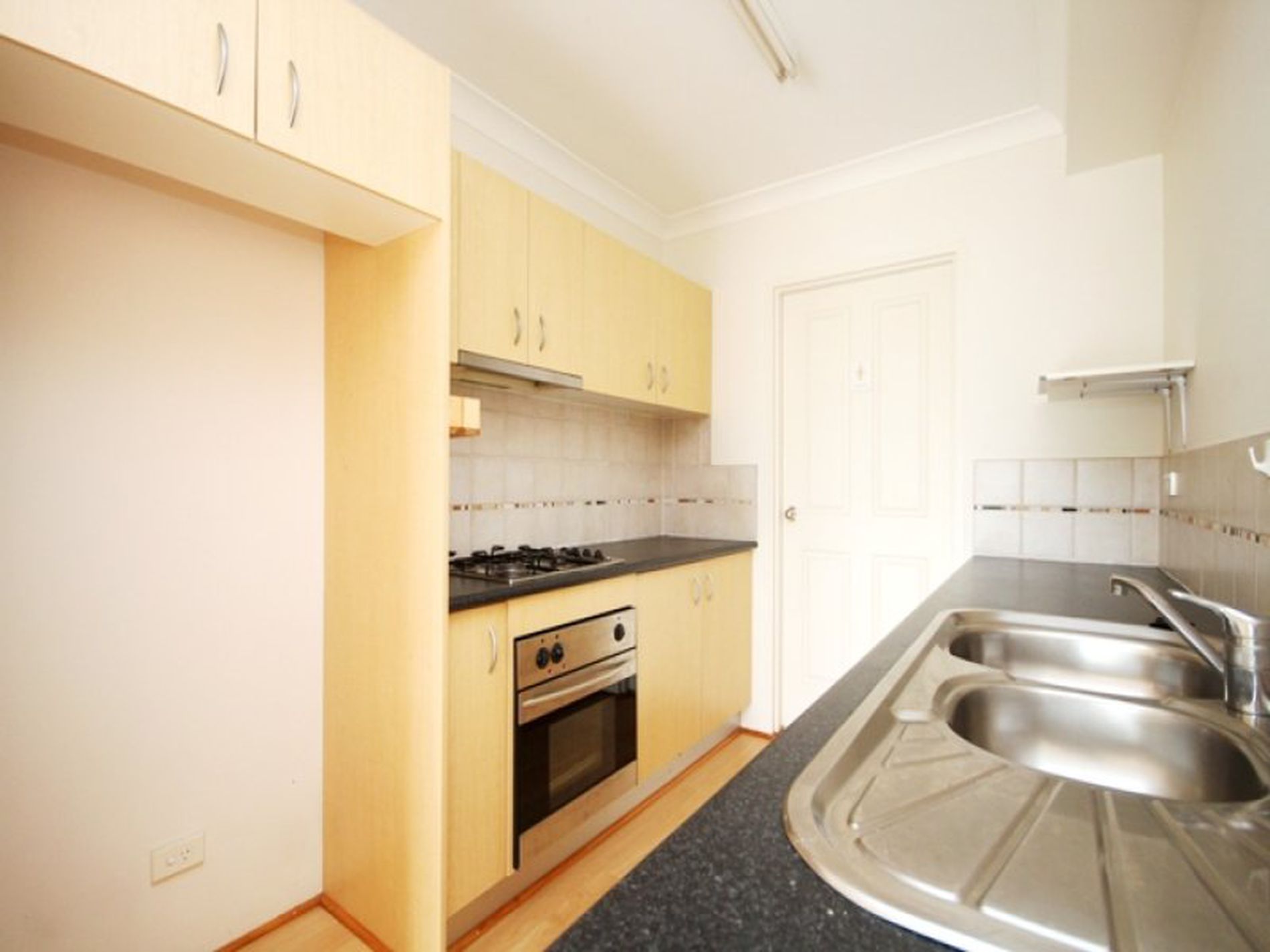 5 / 5-9 Marlene Crescent, Greenacre