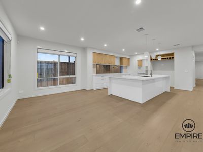 139 Yeungroon Boulevard, Clyde North