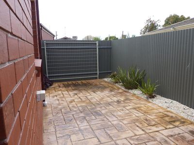 1 / 6 Carroll Street, Horsham