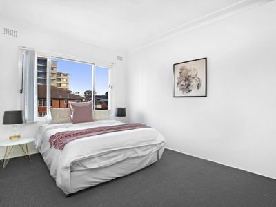 130 The Grand Parade, Brighton-le-sands