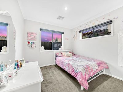 21 Bonnington Boulevard, Clyde North