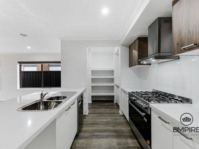 26 Carnelian Circuit , Clyde North