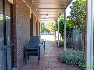 20 McLachlan Street, Horsham