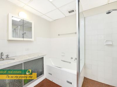 "Caithness" 1 / 567 Pacific Highway, Killara