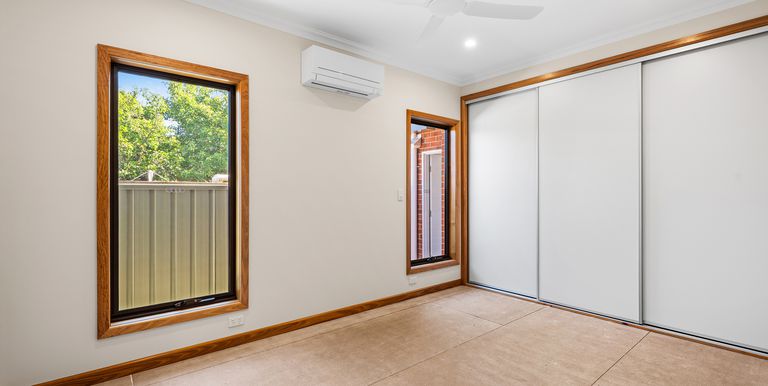 2 / 14A McGuinness Street , Euroa