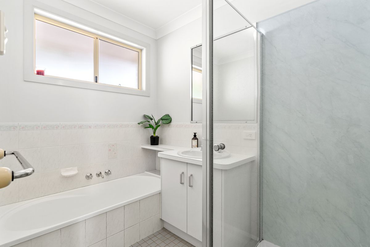 3 / 5 Jansan Close , Lismore Heights
